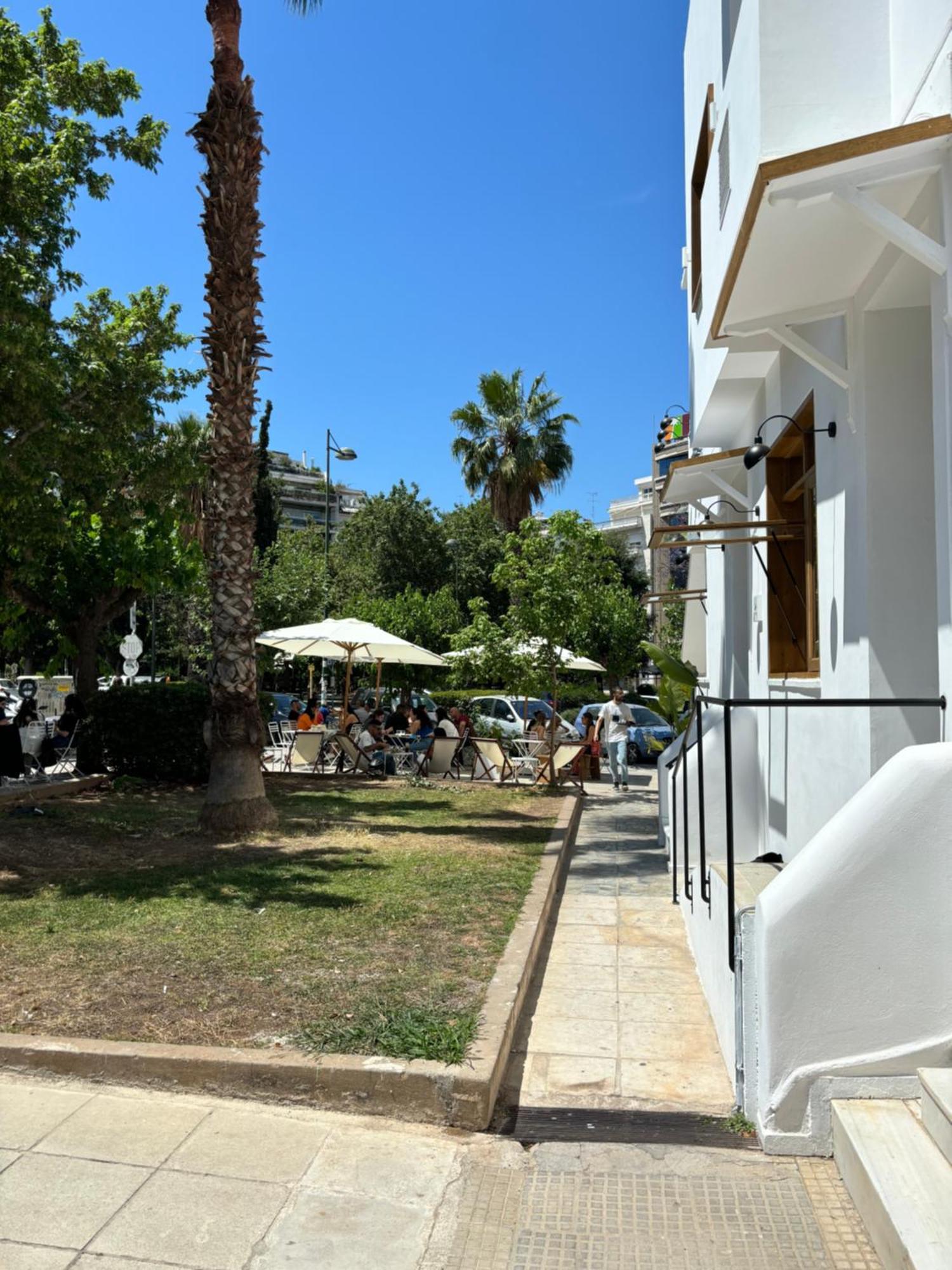 Chic Comfort: Where Cozy Meets Professional Athen Exterior foto